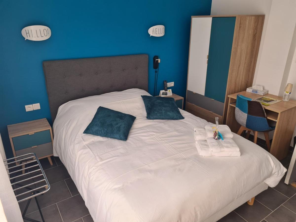 Logis Le Franco Belge Hotel มงแตร์เม ภายนอก รูปภาพ