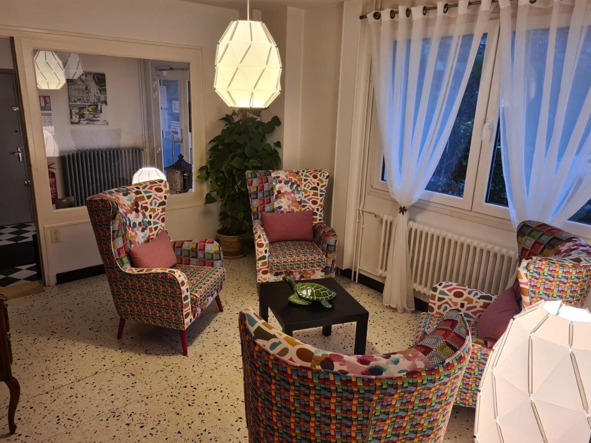 Logis Le Franco Belge Hotel มงแตร์เม ภายนอก รูปภาพ